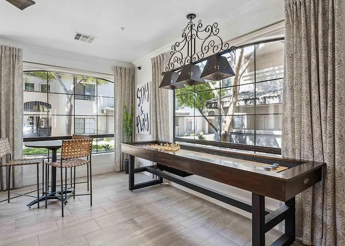 Boulevard Quiet Modern 1br Pickleball Pool Parking Gym 08 Apartment