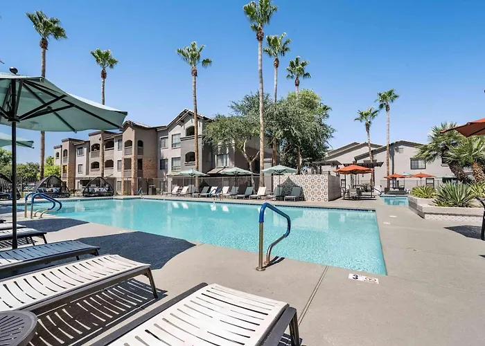 Apartment Boulevard Quiet Modern 1br Pickleball Pool Parking Gym 08