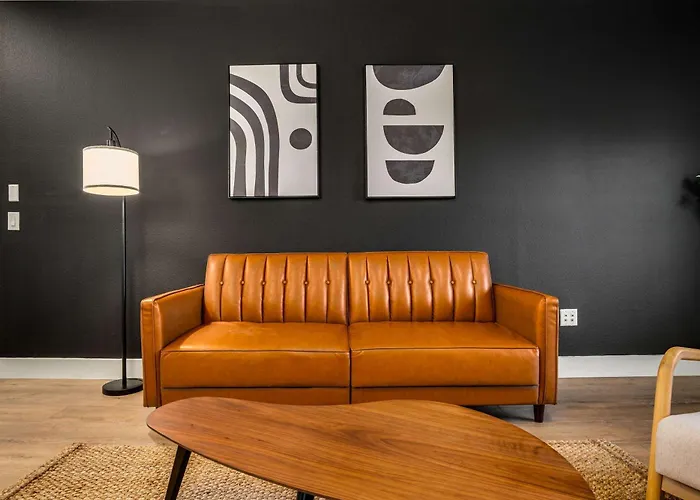 Apartment Boulevard Quiet Modern 1br Pickleball Pool Parking Gym 08